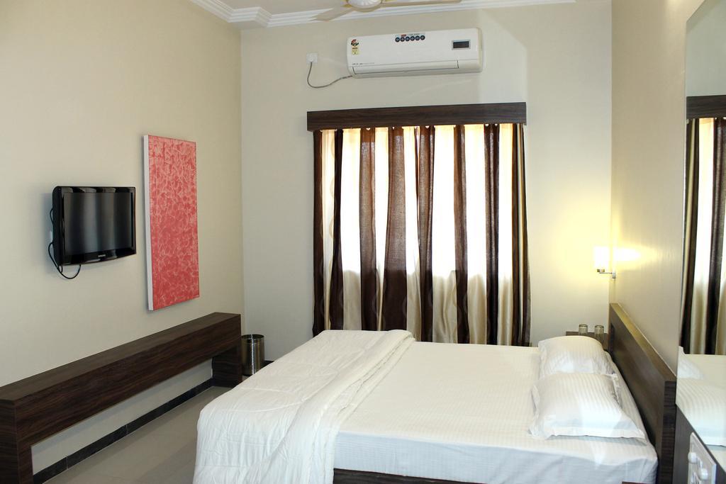 Oyo 4316 Hotel Sai Empire Shirdi Kamer foto