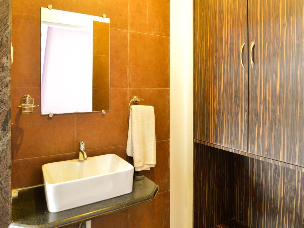 Oyo 4316 Hotel Sai Empire Shirdi Buitenkant foto